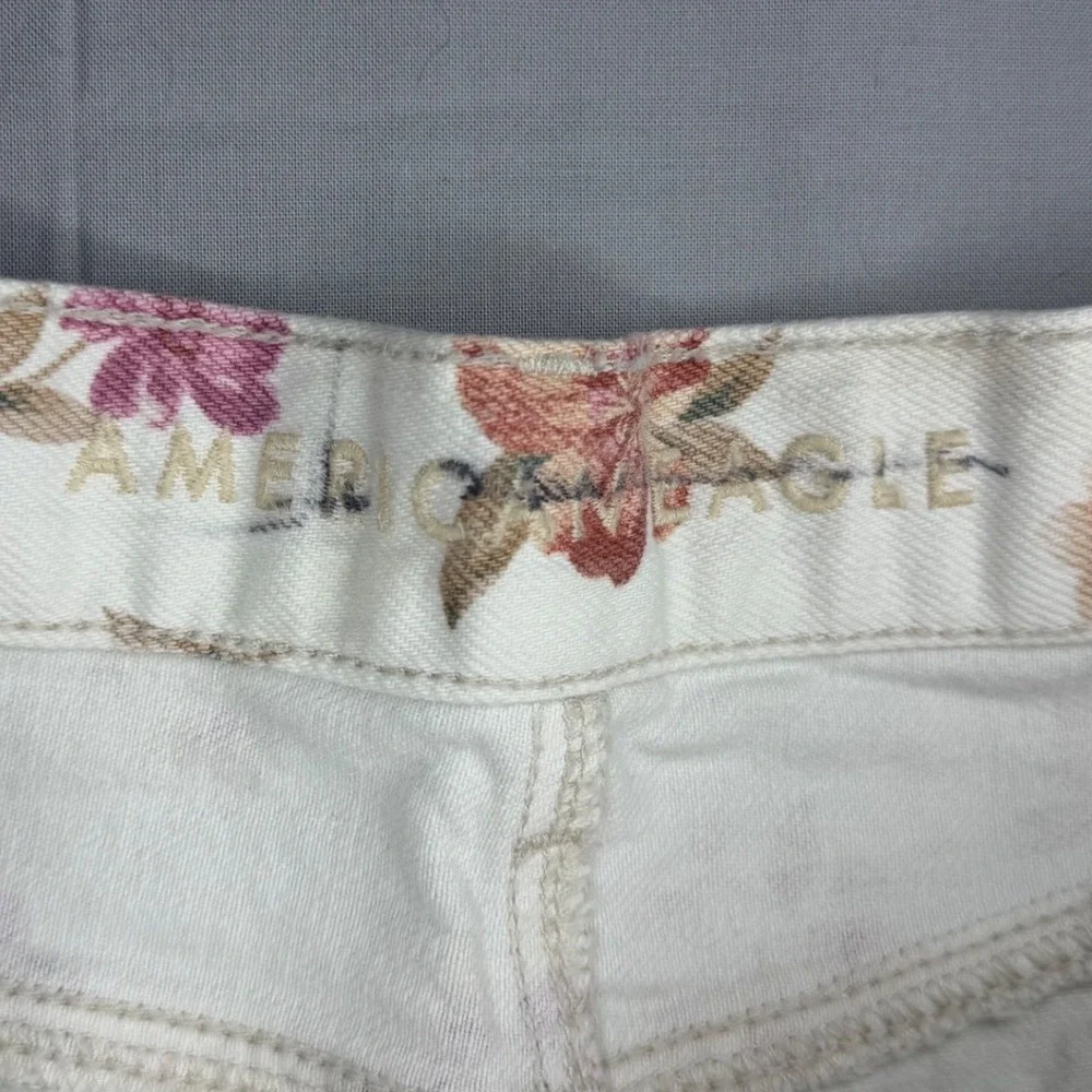 American Eagle Outfitters high waisted
